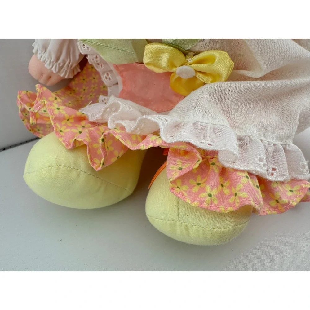 Precious Moments vintage precious